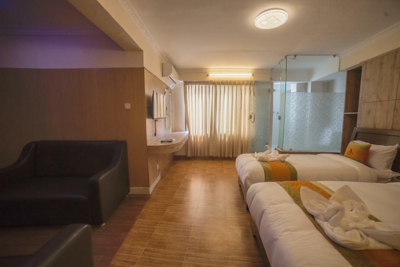 Hotel Ace Katmandu Kültér fotó